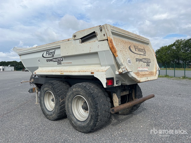 2020 fliegl Stone-Master 252 T/A End Dump Trailer - Tarup/ Mulčer: slika 3 2020 fliegl Stone-Master 252 T/A End Dump Trailer - Tarup/ Mulčer: slika 3