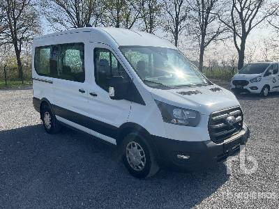 FORD TRANSIT COSTUM Trend 2.0L HPCR - 350M 4x2 8 - Furgon: slika 4 FORD TRANSIT COSTUM Trend 2.0L HPCR - 350M 4x2 8 - Furgon: slika 4