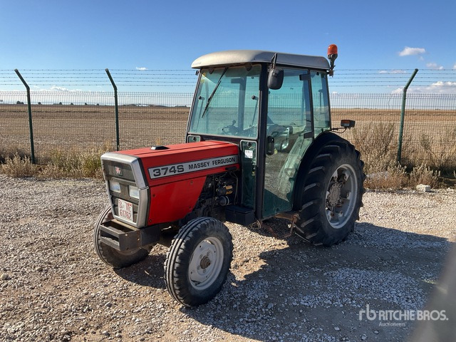 1997 Massey Ferguson 374S 2WD Tractor - Traktor: slika 1 1997 Massey Ferguson 374S 2WD Tractor - Traktor: slika 1