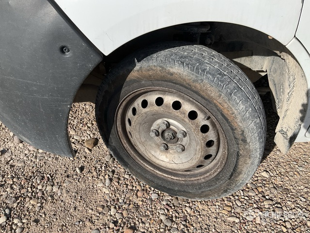 2003 Nissan Primastar 1.9D Cargo Van - Furgon, Dostavno vozilo sa duplom kabinom: slika 4 2003 Nissan Primastar 1.9D Cargo Van - Furgon, Dostavno vozilo sa duplom kabinom: slika 4