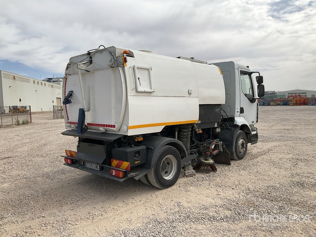 2006 Renault Midlum 220dCi Sweeper Truck - Autočistilica: slika 3 2006 Renault Midlum 220dCi Sweeper Truck - Autočistilica: slika 3