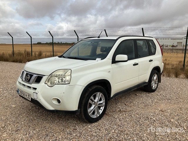 2012 Nissan X-Trail AWD SUV - SUVSUV: slika 2 2012 Nissan X-Trail AWD SUV - SUVSUV: slika 2