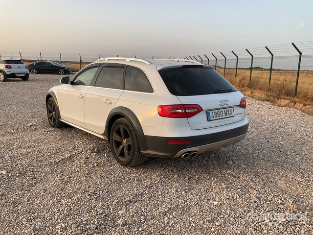 2015 Audi A4 Allroad Automobile - Automobil: slika 2 2015 Audi A4 Allroad Automobile - Automobil: slika 2