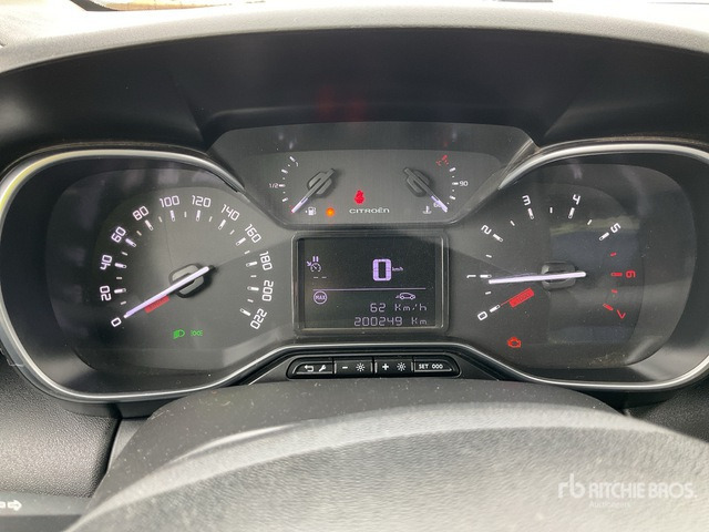 2019 Citroen C3 Aircross SUV - SUVSUV: slika 4 2019 Citroen C3 Aircross SUV - SUVSUV: slika 4