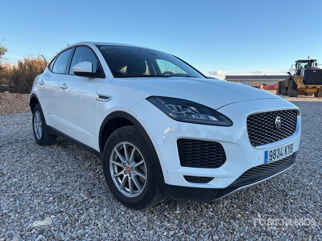 2019 Jaguar E Pace SUV - SUVSUV: slika 4 2019 Jaguar E Pace SUV - SUVSUV: slika 4