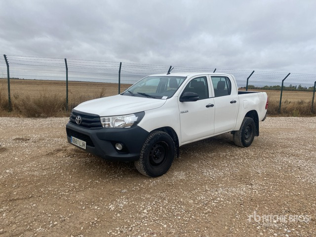 2019 Toyota Hilux 4x4 Pickup - Pikap: slika 1 2019 Toyota Hilux 4x4 Pickup - Pikap: slika 1