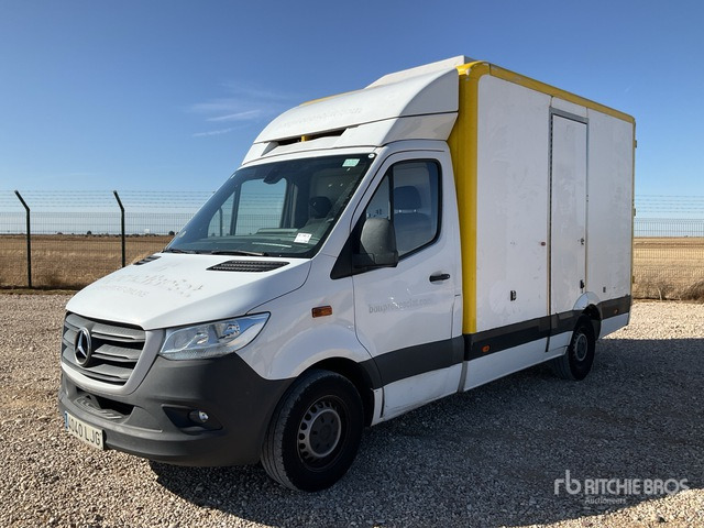 2020 Mercedes-Benz Sprinter 4x2 Refrigerated Truck - Hladnjača: slika 2 2020 Mercedes-Benz Sprinter 4x2 Refrigerated Truck - Hladnjača: slika 2