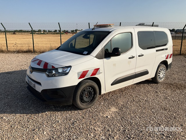 2020 Toyota Proace Passenger Van - Minibus, Putnički kombi: slika 1 2020 Toyota Proace Passenger Van - Minibus, Putnički kombi: slika 1