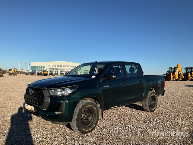 2021 Toyota Hilux 4x4 Crew Cab Pickup - Pikap: slika 1 2021 Toyota Hilux 4x4 Crew Cab Pickup - Pikap: slika 1