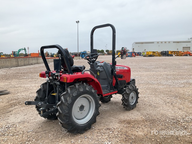 2023 Massey Ferguson 1520 (Unused) 4WD Tractor - Traktor: slika 4 2023 Massey Ferguson 1520 (Unused) 4WD Tractor - Traktor: slika 4