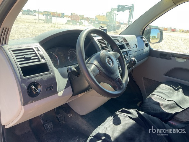 2012 Volkswagen Transporter TDI Motion Cargo Van - Dostavno vozilo: slika 5 2012 Volkswagen Transporter TDI Motion Cargo Van - Dostavno vozilo: slika 5