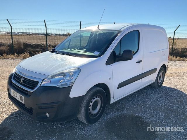 2016 Peugeot Partner Cargo Van - Dostavno vozilo: slika 1 2016 Peugeot Partner Cargo Van - Dostavno vozilo: slika 1