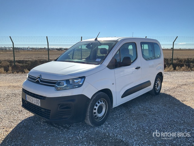 2020 Citroen Berlingo (Inoperable) Passenger Van - Dostavno vozilo: slika 2 2020 Citroen Berlingo (Inoperable) Passenger Van - Dostavno vozilo: slika 2