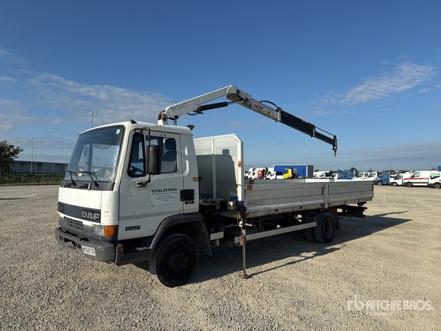 1996 DAF 150E2 PM 4622 2000 kg on 4x2 Flatbed Truck with Crane - Kamion sa tovarnim sandukom, Kamion sa dizalicom: slika 1 1996 DAF 150E2 PM 4622 2000 kg on 4x2 Flatbed Truck with Crane - Kamion sa tovarnim sandukom, Kamion sa dizalicom: slika 1