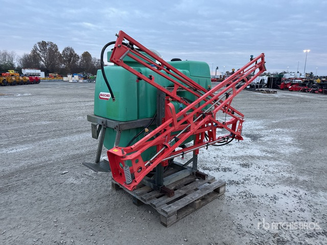 1997 Unigreen 3-Point Hitch Sprayer - Prskalica montirana na traktor: slika 2 1997 Unigreen 3-Point Hitch Sprayer - Prskalica montirana na traktor: slika 2