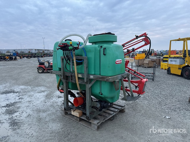 1997 Unigreen 3-Point Hitch Sprayer - Prskalica montirana na traktor: slika 1 1997 Unigreen 3-Point Hitch Sprayer - Prskalica montirana na traktor: slika 1