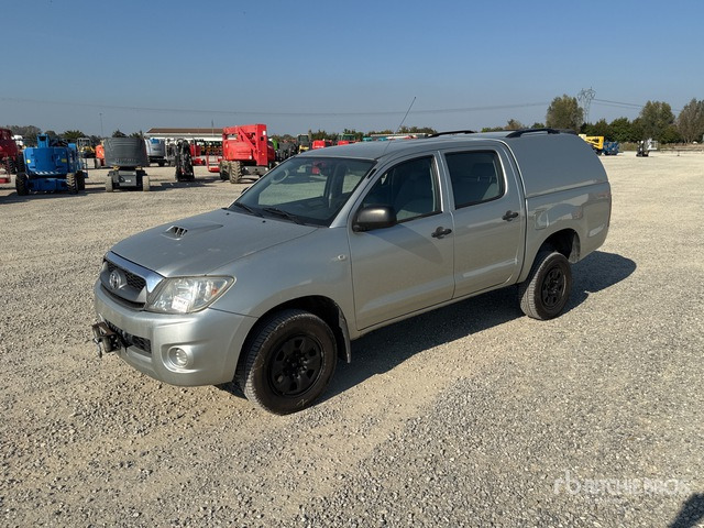 2010 Toyota Hylux 4x4 Crew Cab Pickup - Pikap: slika 2 2010 Toyota Hylux 4x4 Crew Cab Pickup - Pikap: slika 2