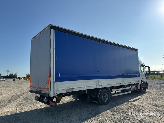 2011 Iveco Eurocargo 160E28 4x2 Curtain Side Truck - Kamion sa ceradom: slika 4 2011 Iveco Eurocargo 160E28 4x2 Curtain Side Truck - Kamion sa ceradom: slika 4