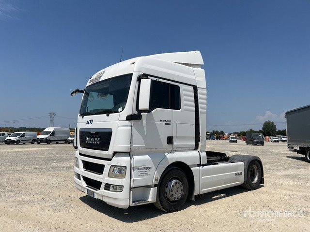 2013 MAN TGX 18.480 4x2 S/A Sleeper Truck Tractor - Tarup/ Mulčer: slika 2 2013 MAN TGX 18.480 4x2 S/A Sleeper Truck Tractor - Tarup/ Mulčer: slika 2