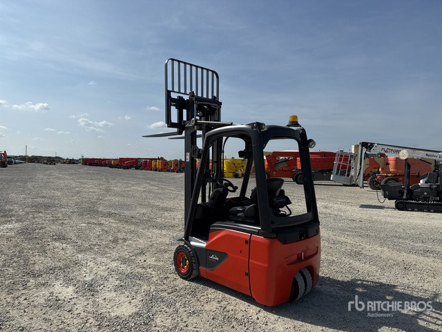 2014 Linde E15-02 1500 kg Electric Forklift - Električni viljuškar: slika 3 2014 Linde E15-02 1500 kg Electric Forklift - Električni viljuškar: slika 3