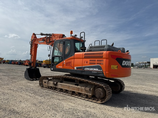 2017 Doosan DX235NLC-5 Escavatore cingolato - Bager guseničar: slika 4 2017 Doosan DX235NLC-5 Escavatore cingolato - Bager guseničar: slika 4