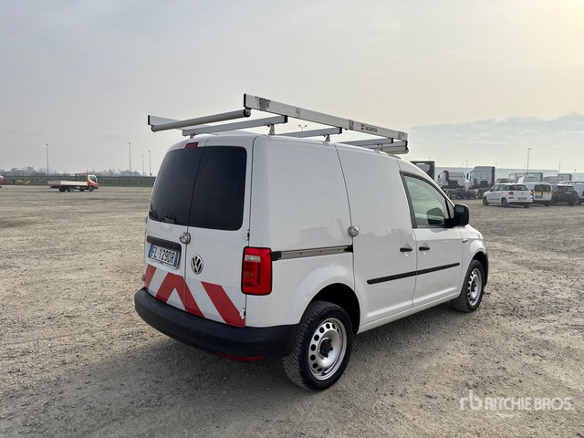 2017 Volkswagen Caddy 2.0 TDCI 122 CV E6 4 MOTION Van Truck - Kamion sa zatvorenim sandukom: slika 3 2017 Volkswagen Caddy 2.0 TDCI 122 CV E6 4 MOTION Van Truck - Kamion sa zatvorenim sandukom: slika 3