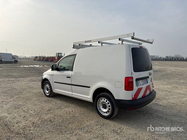 2017 Volkswagen Caddy 2.0 TDCI 122 CV E6 4 MOTION Van Truck - Kamion sa zatvorenim sandukom: slika 2 2017 Volkswagen Caddy 2.0 TDCI 122 CV E6 4 MOTION Van Truck - Kamion sa zatvorenim sandukom: slika 2