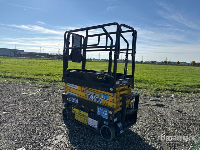 2018 Airo XS8.E Electric Scissor Lift - Lift u obliku makaza: slika 3 2018 Airo XS8.E Electric Scissor Lift - Lift u obliku makaza: slika 3