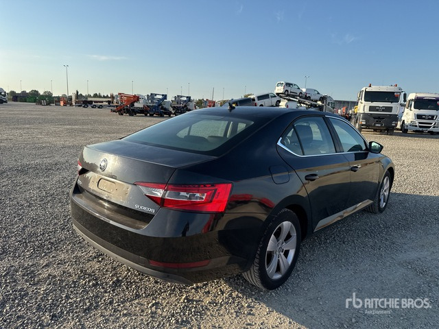 2018 Skoda Superb Autovettura - Automobil: slika 3 2018 Skoda Superb Autovettura - Automobil: slika 3
