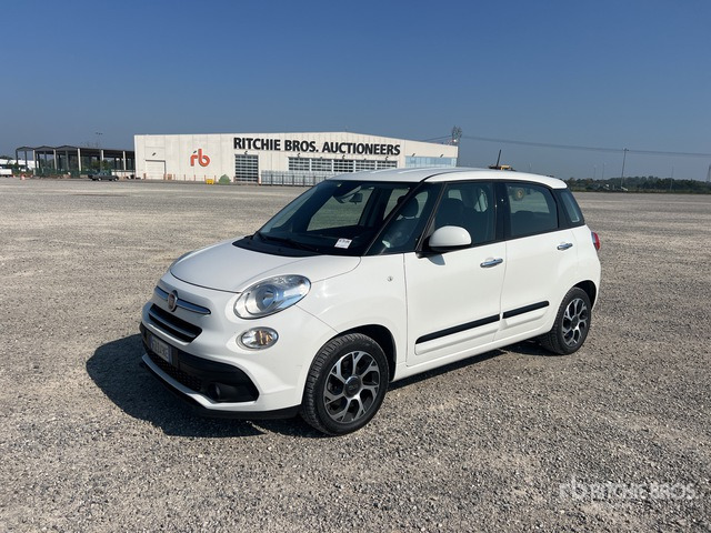 2019 Fiat 500L Automobile - Automobil: slika 1 2019 Fiat 500L Automobile - Automobil: slika 1