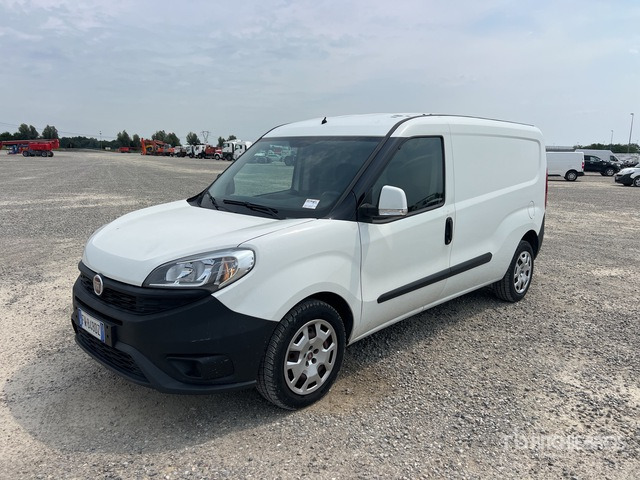 2019 Fiat Doblo Cargo Autocarro furgonato - Mali kombi: slika 2 2019 Fiat Doblo Cargo Autocarro furgonato - Mali kombi: slika 2