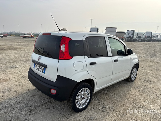 2019 Fiat Panda 1.2 69CV VAN EURO 6DT POP Van Truck - Kamion sa zatvorenim sandukom: slika 3 2019 Fiat Panda 1.2 69CV VAN EURO 6DT POP Van Truck - Kamion sa zatvorenim sandukom: slika 3