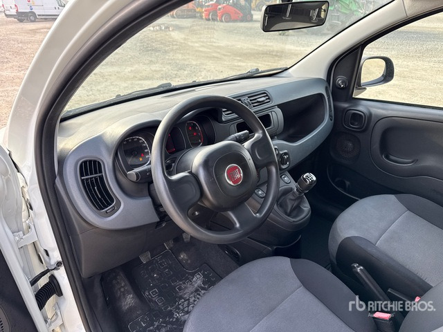 2019 Fiat Panda 1.2 69CV VAN EURO 6DT POP Van Truck - Kamion sa zatvorenim sandukom: slika 4 2019 Fiat Panda 1.2 69CV VAN EURO 6DT POP Van Truck - Kamion sa zatvorenim sandukom: slika 4