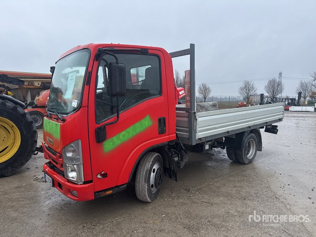 2019 Isuzu (Inoperable) Flatbed Truck - Kamion sa tovarnim sandukom: slika 2 2019 Isuzu (Inoperable) Flatbed Truck - Kamion sa tovarnim sandukom: slika 2