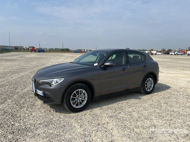 2020 Alfa Romeo Stelvio 2.2 TD 190CV AT8 Q4 BUSINESS SUV - SUVSUV: slika 1 2020 Alfa Romeo Stelvio 2.2 TD 190CV AT8 Q4 BUSINESS SUV - SUVSUV: slika 1