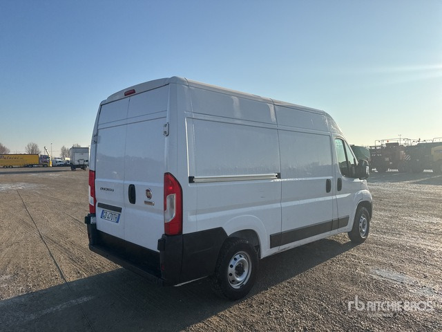 2020 Fiat Ducato 33 MH2 2.3 MULTIJET 120CV E6D-TEMP Van Truck - Kamion sa zatvorenim sandukom: slika 3 2020 Fiat Ducato 33 MH2 2.3 MULTIJET 120CV E6D-TEMP Van Truck - Kamion sa zatvorenim sandukom: slika 3