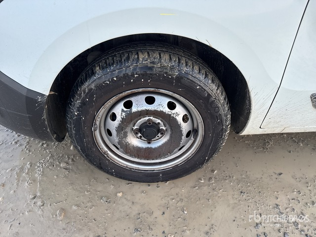 2020 Fiat Fiorino 1.3 MULTIJET 80CV E6D-TEMP Van Truck - Kamion sa zatvorenim sandukom: slika 5 2020 Fiat Fiorino 1.3 MULTIJET 80CV E6D-TEMP Van Truck - Kamion sa zatvorenim sandukom: slika 5