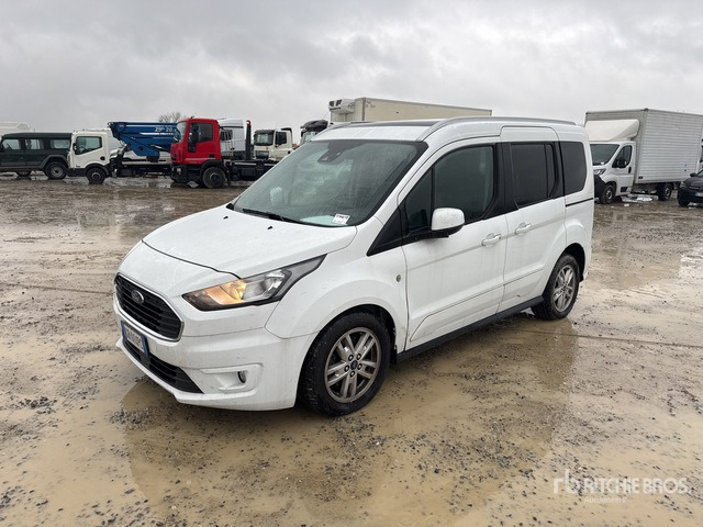 2020 Ford Tourneo CONNECT 1.5 TDCI 120CV TITANIUM ... Van Truck - Kamion sa zatvorenim sandukom: slika 1 2020 Ford Tourneo CONNECT 1.5 TDCI 120CV TITANIUM ... Van Truck - Kamion sa zatvorenim sandukom: slika 1