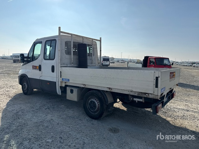 2020 Iveco Daily 35-120 Crew Cab (Inoperable) Flatbed Truck - Kamion sa tovarnim sandukom: slika 3 2020 Iveco Daily 35-120 Crew Cab (Inoperable) Flatbed Truck - Kamion sa tovarnim sandukom: slika 3