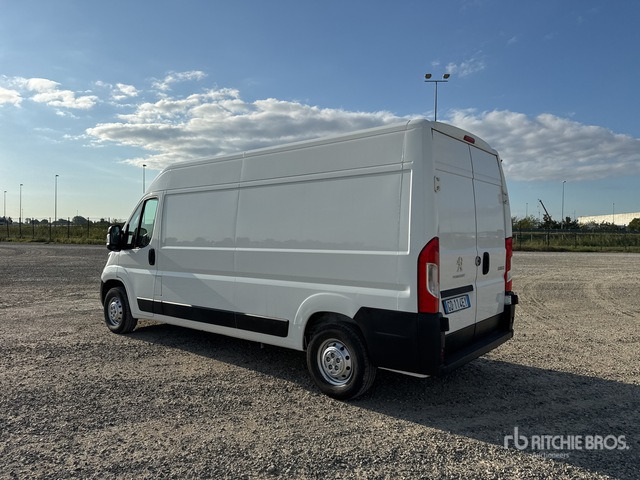 2020 Peugeot Boxer 333 L3H2 2.2 BLUEHDU 140CV S&S Van Truck - Mali kombi: slika 3 2020 Peugeot Boxer 333 L3H2 2.2 BLUEHDU 140CV S&S Van Truck - Mali kombi: slika 3