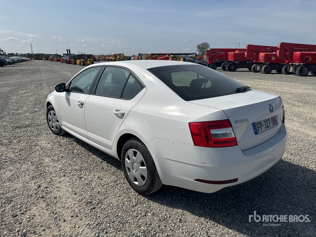 2020 Skoda Octavia Autovettura - Automobil: slika 4 2020 Skoda Octavia Autovettura - Automobil: slika 4