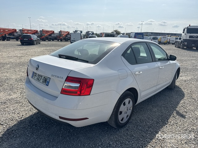 2020 Skoda Octavia Autovettura - Automobil: slika 3 2020 Skoda Octavia Autovettura - Automobil: slika 3