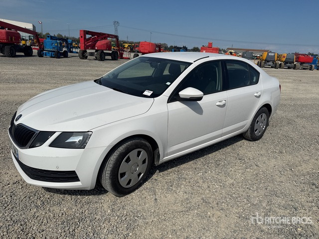 2020 Skoda Octavia Autovettura - Automobil: slika 1 2020 Skoda Octavia Autovettura - Automobil: slika 1