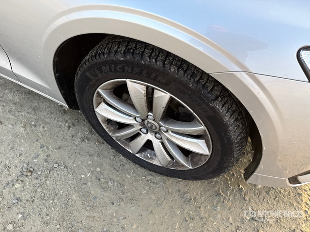 2021 Volvo V60 SW B4 D AUTOM. MOMENTUM BUSINESS Station Wagon - Karavan: slika 5 2021 Volvo V60 SW B4 D AUTOM. MOMENTUM BUSINESS Station Wagon - Karavan: slika 5