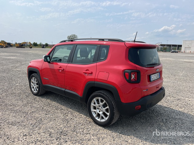 2022 Jeep Renegade Hybrid 4Xe SUV - SUVSUV: slika 4 2022 Jeep Renegade Hybrid 4Xe SUV - SUVSUV: slika 4