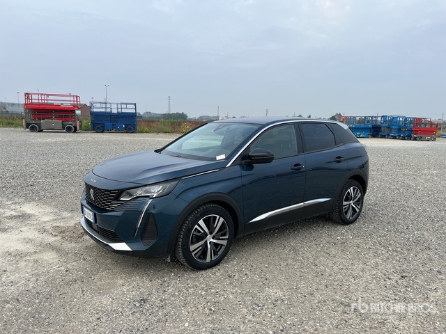 2022 Peugeot 3008 BLUEHDI 130 SeS ALLURE SUV - SUVSUV: slika 3 2022 Peugeot 3008 BLUEHDI 130 SeS ALLURE SUV - SUVSUV: slika 3