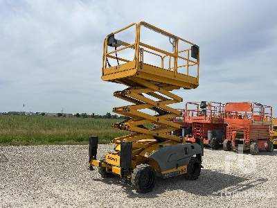 HAULOTTE COMPACT12 Diesel - Lift u obliku makaza: slika 2 HAULOTTE COMPACT12 Diesel - Lift u obliku makaza: slika 2
