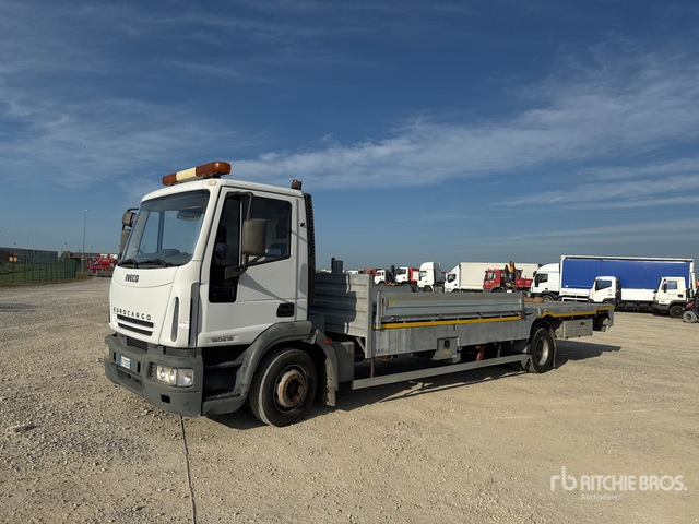 Iveco Eurocargo 120E18 Autocarro trasporto automobili - Šlep vozilo: slika 1 Iveco Eurocargo 120E18 Autocarro trasporto automobili - Šlep vozilo: slika 1