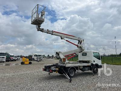 NISSAN CABSTAR 35.11 2007 Multitel Pagliero MX200 20 ... - Vazdušna platforma montirana na kamion: slika 3 NISSAN CABSTAR 35.11 2007 Multitel Pagliero MX200 20 ... - Vazdušna platforma montirana na kamion: slika 3