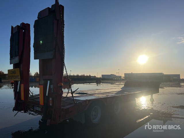 2002 Robuste Kaiser S5703P Tri/A Semi-Remorque Porte-Engin ... Lowboy Trailer - Niska poluprikolica za prevoz: slika 3 2002 Robuste Kaiser S5703P Tri/A Semi-Remorque Porte-Engin ... Lowboy Trailer - Niska poluprikolica za prevoz: slika 3
